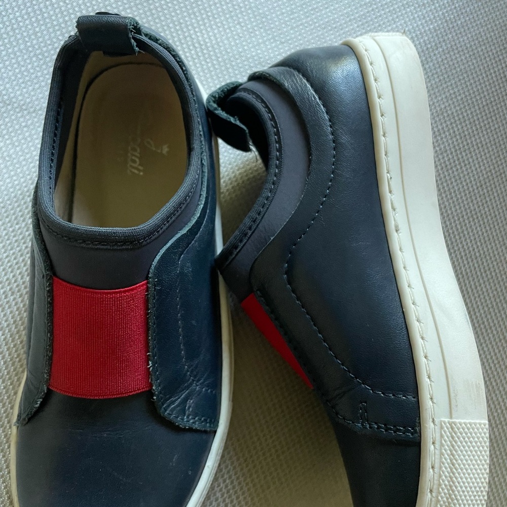 Gorgeous French leather shoes size 29